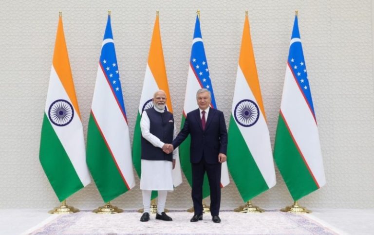 पीएम मोदी ने उज्बेकिस्तान के राष्ट्रपति शवकत मिर्जियोयेव के साथ द्विपक्षीय बैठक की