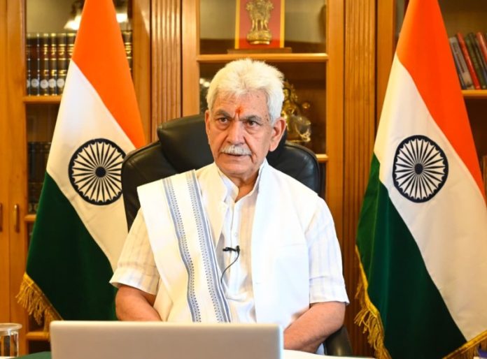 एलजी मनोज सिन्हा ने एसएमवीडीएसबी के स्थापना दिवस समारोह और श्री माता वैष्णो देवी गुरुकुल के वार्षिक दिवस समारोह को संबोधित किया एलजी मनोज सिन्हा ने एसएमवीडीएसबी के स्थापना दिवस समारोह और श्री माता वैष्णो देवी गुरुकुल के वार्षिक दिवस समारोह को संबोधित किया