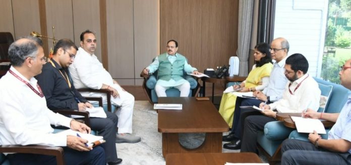 केंद्रीय मंत्री जेपी नड्डा ने देश में एच1एन1 इन्फ्लूएंजा की मौजूदा स्थिति और तैयारियों की समीक्षा की