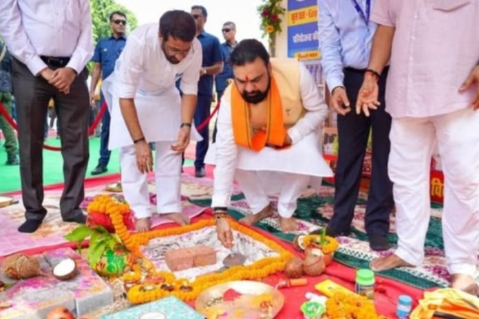 पटना : सीएम सम्राट चौधरी ने मगध महिला महाविद्यालय में G+6 साइंस ब्लॉक एवं ऑडिटोरियम के निर्माण कार्य का कार्यारंभ किया पटना : सीएम सम्राट चौधरी ने मगध महिला महाविद्यालय में G+6 साइंस ब्लॉक एवं ऑडिटोरियम के निर्माण कार्य का कार्यारंभ किया
