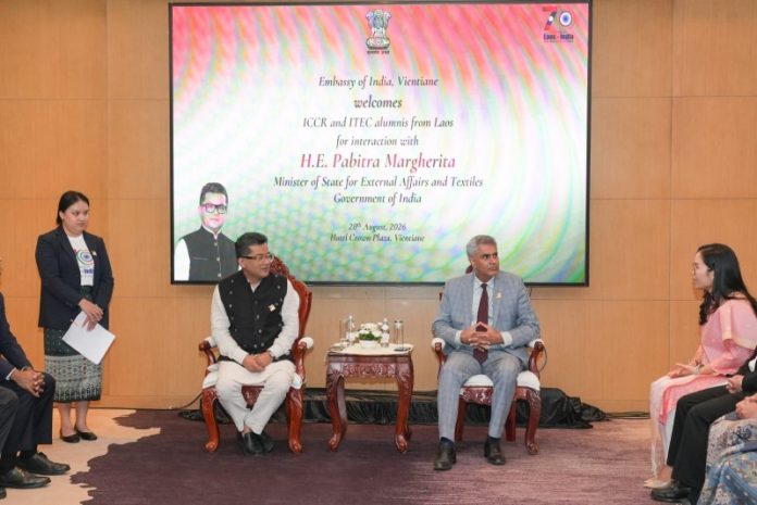 विदेश राज्य मंत्री पबित्रा मार्गेरिटा ने लाओ पीडीआर के वियनतियाने में आईटीईसी और आईसीसीआर के पूर्व छात्रों से बातचीत की