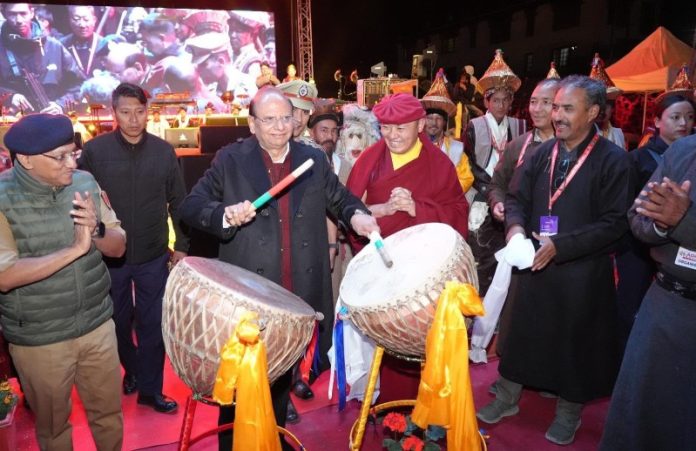 लद्दाख : उपराज्यपाल विनय कुमार सक्सेना ने लद्दाख फेस्टिवल 2026 का उद्घाटन किया