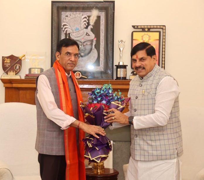 नई दिल्ली : एमपी के सीएम मोहन यादव ने केंद्रीय मंत्री मनसुख मांडविया से मुलाकात की नई दिल्ली : एमपी के सीएम मोहन यादव ने केंद्रीय मंत्री मनसुख मांडविया से मुलाकात की