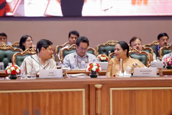 दिल्ली : सीएम रेखा गुप्ता ने भारत मंडपम में आयोजित 'फाइनेंसिंग इंडियाज जर्नी टुवर्ड्स विकसित भारत' कार्यक्रम में हिस्सा लिया दिल्ली : सीएम रेखा गुप्ता ने भारत मंडपम में आयोजित 'फाइनेंसिंग इंडियाज जर्नी टुवर्ड्स विकसित भारत' कार्यक्रम में हिस्सा लिया