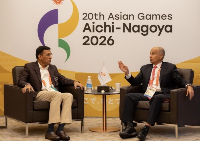 केंद्रीय मंत्री डॉ. मनसुख मांडविया ने जापान के नागोया में ओसीए के डायरेक्टर जनरल और वर्ल्ड एक्वाटिक्स के प्रेसिडेंट के साथ बैठक की