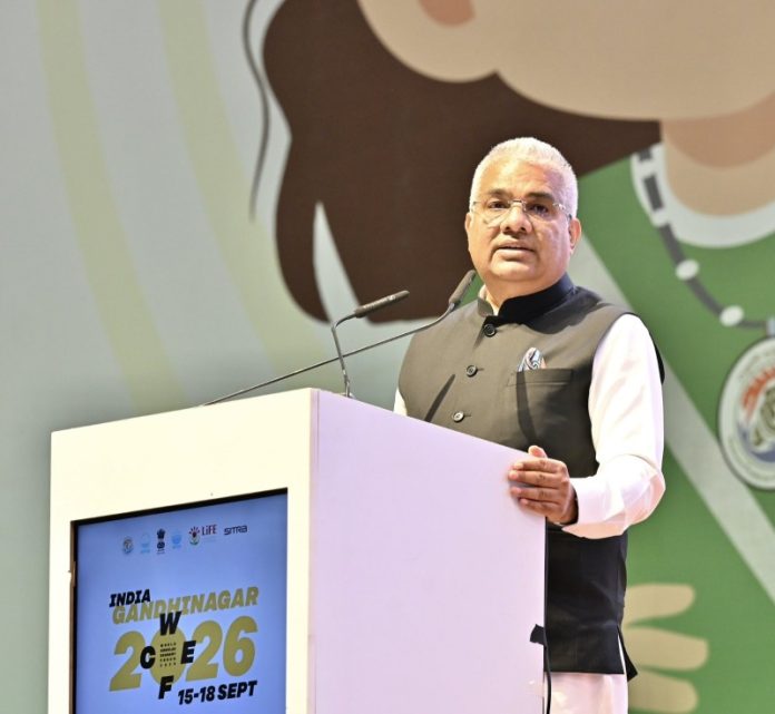 गुजरात : केंद्रीय मंत्री भूपेंद्र यादव ने गांधीनगर में वर्ल्ड सर्कुलर इकोनॉमी फोरम 2026 को संबोधित किया
