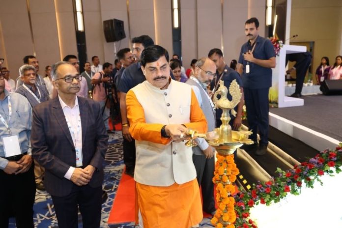 भोपाल : सीएम यादव ने ऑल इंडिया डिस्कॉम्स एसोसिएशन द्वारा आयोजित रीजनल वर्कशॉप का शुभारंभ कर कार्यक्रम को संबोधित किया भोपाल : सीएम यादव ने ऑल इंडिया डिस्कॉम्स एसोसिएशन द्वारा आयोजित रीजनल वर्कशॉप का शुभारंभ कर कार्यक्रम को संबोधित किया