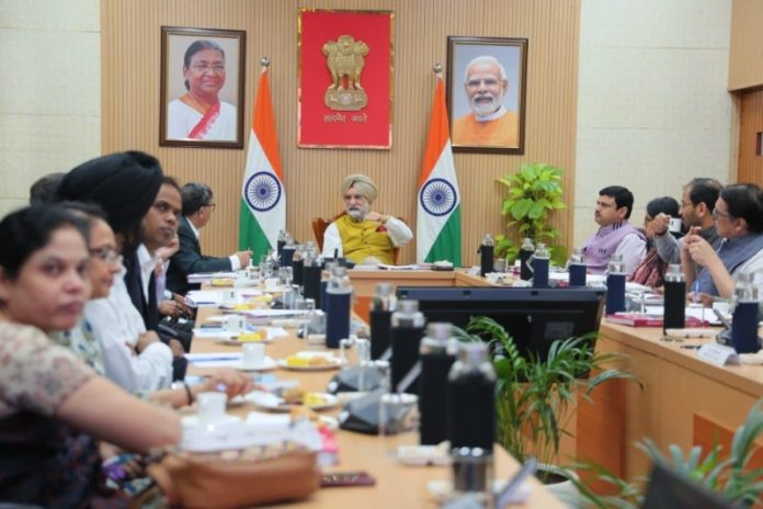 दिल्ली : उपराज्यपाल तरनजीत सिंह संधू ने एनएसयूटी की छठी कोर्ट मीटिंग की अध्यक्षता की