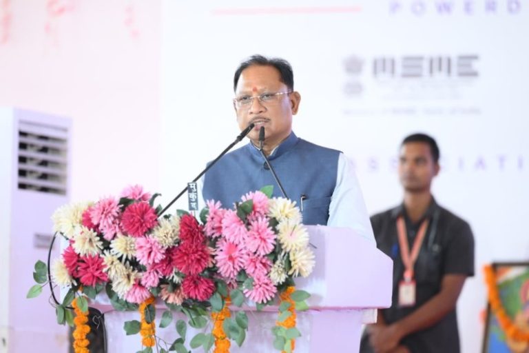 रायपुर : सीएम विष्णुदेव साय ने तीन दिवसीय ‘इंडिया इंडस्ट्रियल फेयर-2026’ का शुभारंभ किया