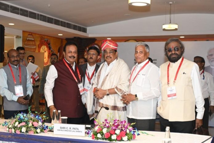 नई दिल्ली : केंद्रीय जल शक्ति मंत्री सी.आर. पाटिल ने जल शक्ति मंत्रालय के ‘विभागीय शिखर सम्मेलन 2026’ का उद्घाटन किया