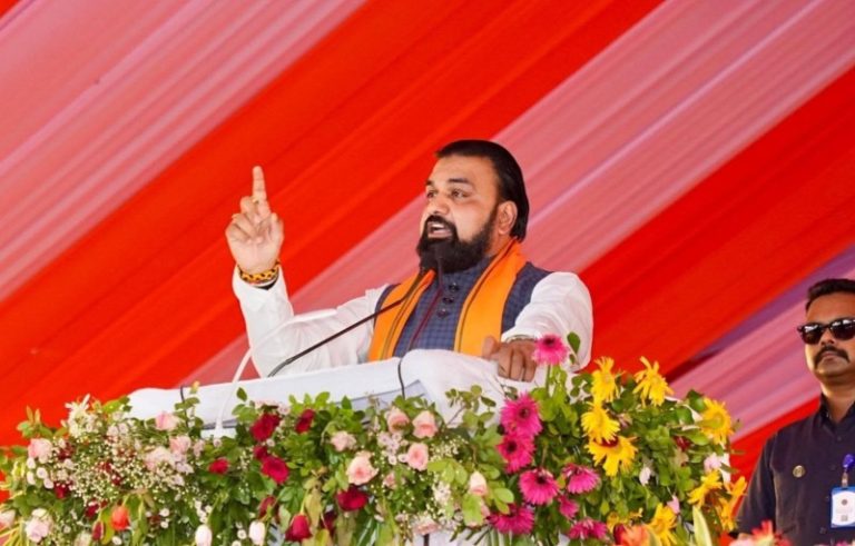 बिहार : सीएम सम्राट चौधरी ने मोतिहारी के गांधी मैदान में बापूधाम महोत्सव का शुभारंभ किया
