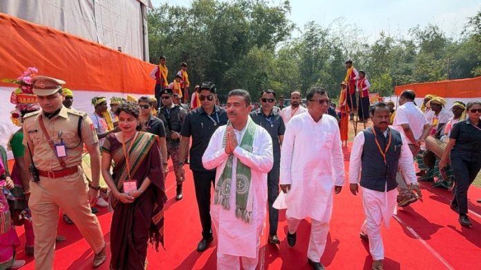 पश्चिम बंगाल : सीएम ने झारग्राम में कुछ विशिष्ट जनजातीय समूहों के परिवारों के लिए पोषण और खाद्य सुरक्षा सुनिश्चित करने के लिए एक विशेष कार्यक्रम की शुरुआत की