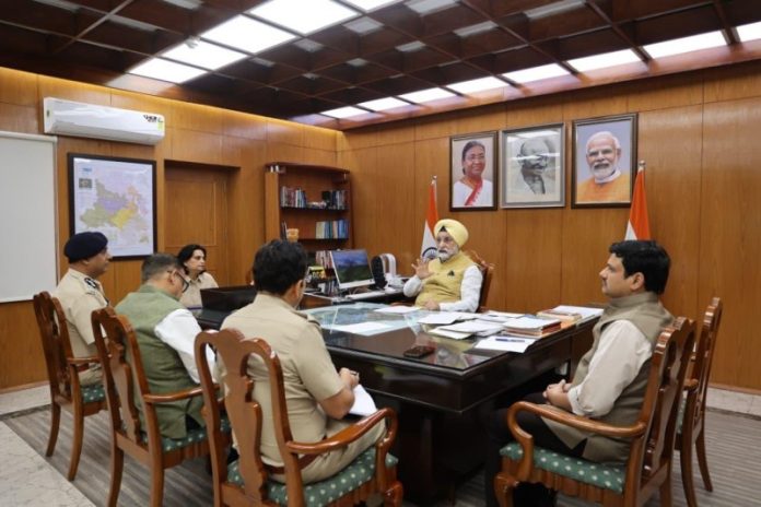 उपराज्यपाल संधू ने दिल्ली में महिला स्टूडेंट्स की सुरक्षा की समीक्षा करने के लिए पुलिस कमिश्नर और सीनियर अधिकारियों के साथ बैठक की