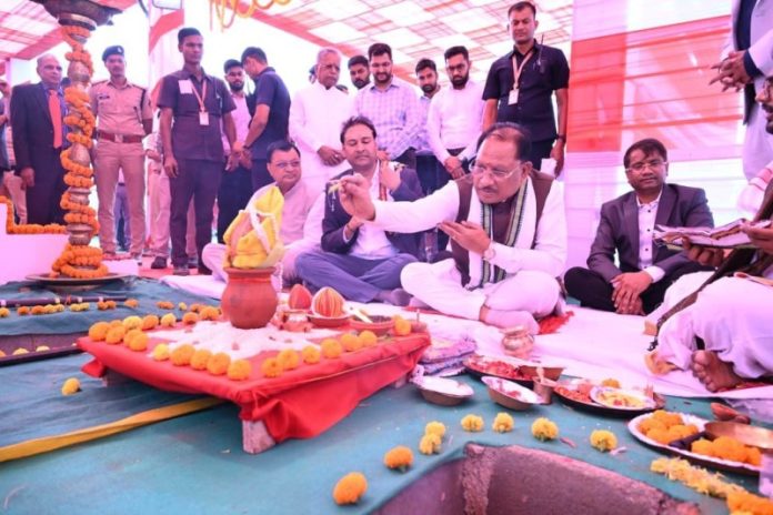 छत्तीसगढ़ : सीएम विष्णुदेव साय ने नवा रायपुर में यश फैन्स एंड एप्लायंसेस लिमिटेड की नई औद्योगिक इकाई का भूमिपूजन किया