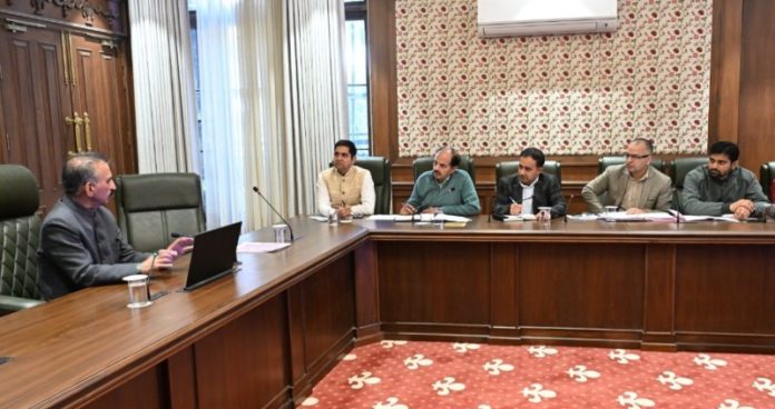 हिमाचल प्रदेश : सीएम सुखविंदर सिंह सुक्खू ने शिक्षा विभाग के वरिष्ठ अधिकारियों के साथ बैठक की हिमाचल प्रदेश : सीएम सुखविंदर सिंह सुक्खू ने शिक्षा विभाग के वरिष्ठ अधिकारियों के साथ बैठक की