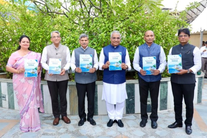 केंद्रीय मंत्री भूपेंद्र यादव ने नेशनल कोस्टल मिशन 2.0 के लिए स्कीम लागू करने से जुड़े दिशा-निर्देश जारी किए केंद्रीय मंत्री भूपेंद्र यादव ने नेशनल कोस्टल मिशन 2.0 के लिए स्कीम लागू करने से जुड़े दिशा-निर्देश जारी किए
