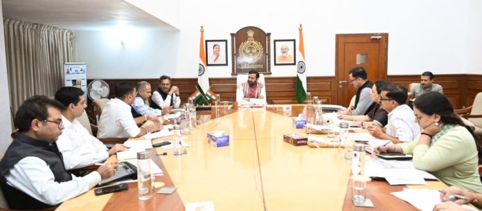 हरियाणा : सीएम नायब सिंह सैनी ने चंडीगढ़ में खरीफ फसलों की खरीद व्यवस्था की समीक्षा की हरियाणा : सीएम नायब सिंह सैनी ने चंडीगढ़ में खरीफ फसलों की खरीद व्यवस्था की समीक्षा की