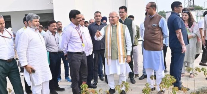 केंद्रीय मंत्री मनोहर लाल ने दिल्ली विकास प्राधिकरण के रोहिणी स्पोर्ट्स कॉम्प्लेक्स का निरीक्षण किया केंद्रीय मंत्री मनोहर लाल ने दिल्ली विकास प्राधिकरण के रोहिणी स्पोर्ट्स कॉम्प्लेक्स का निरीक्षण किया