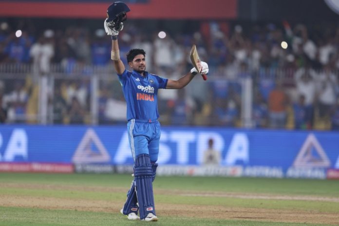 IND vs WI वनडे सीरीज : भारत ने दूसरा वनडे मैच 8 विकेट से जीता, गिल ने जड़ा सबसे तेज दोहरा शतक IND vs WI वनडे सीरीज : भारत ने दूसरा वनडे मैच 8 विकेट से जीता, गिल ने जड़ा सबसे तेज दोहरा शतक