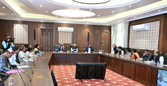 हिमाचल प्रदेश : सीएम सुखविंदर सिंह सुक्खू ने स्वास्थ्य विभाग की समीक्षा बैठक की अध्यक्षता की