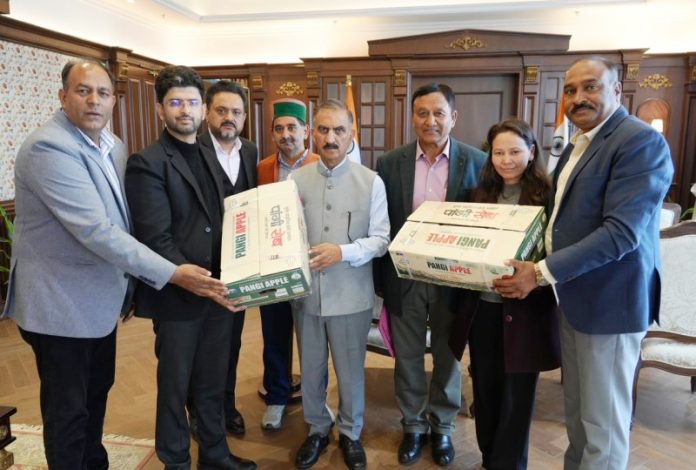 हिमाचल प्रदेश : मुख्यमंत्री सुखविंदर सिंह सुक्खू ने पांगी घाटी में प्राकृतिक खेती से उत्पादित सेबों के लिए ‘पांगी एप्पल’ ब्रांड लॉन्च किया