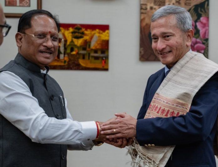 छत्तीसगढ़ के मुख्यमंत्री विष्णुदेव साय ने सिंगापुर के विदेश मंत्री डॉ. विवियन बालाकृष्णन से मुलाकात की