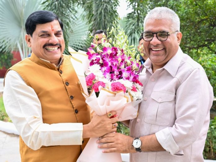 नई दिल्ली : एमपी के सीएम डॉ. मोहन यादव ने केंद्रीय मंत्री भूपेंद्र यादव से मुलाकात की