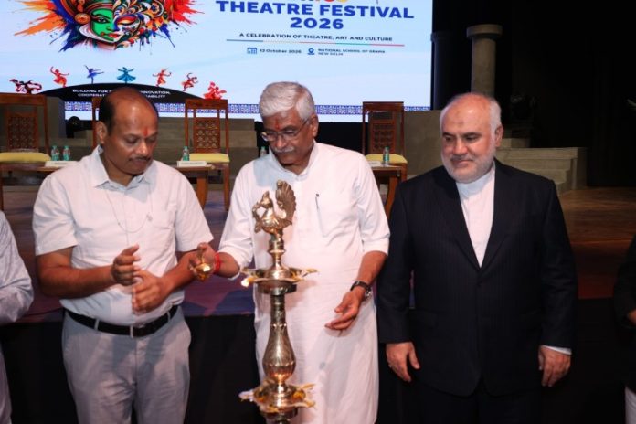 केंद्रीय मंत्री गजेंद्र सिंह शेखावत ने नई दिल्ली में आयोजित ब्रिक्स थिएटर फेस्टिवल 2026 के उद्घाटन समारोह में भाग लिया