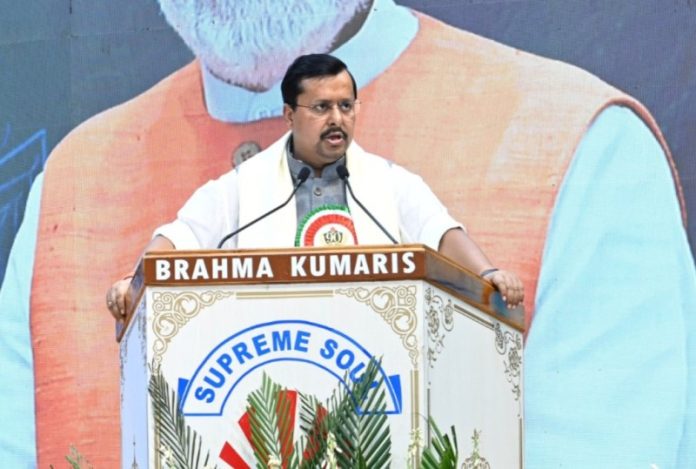 राजस्थान : भाजपा राष्ट्रीय अध्यक्ष नितिन नबीन ने शांतिवन परिसर में आयोजित ‘ग्लोबल समिट 2026’ के समापन समारोह को संबोधित किया