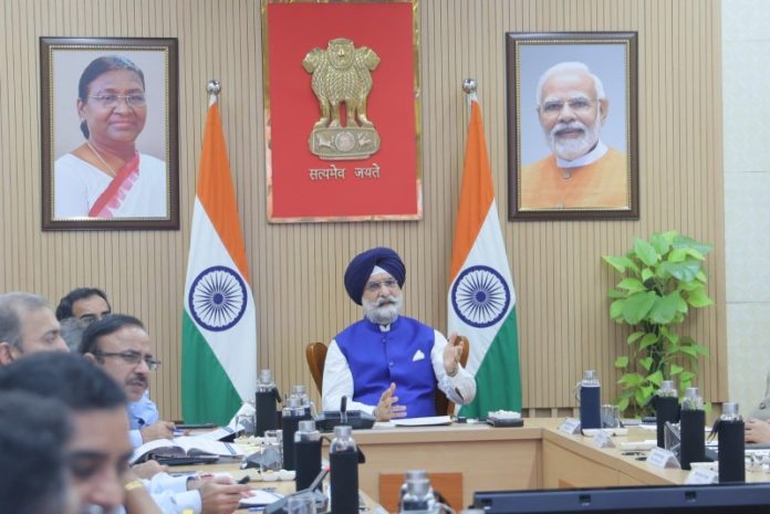 उपराज्यपाल तरनजीत सिंह संधू ने दिल्ली में विनियमन और अनुपालन में कमी लाने के दूसरे चरण की समीक्षा की अध्यक्षता की उपराज्यपाल तरनजीत सिंह संधू ने दिल्ली में विनियमन और अनुपालन में कमी लाने के दूसरे चरण की समीक्षा की अध्यक्षता की