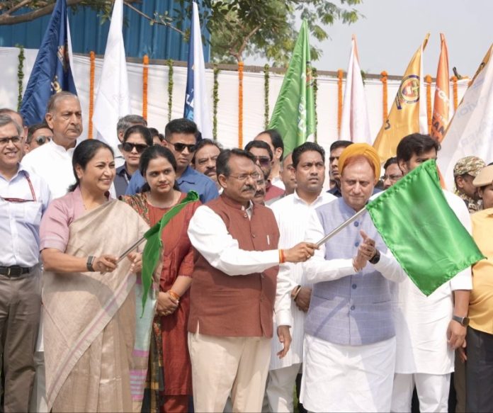 दिल्ली : सीएम रेखा गुप्ता ने सरिता विहार में एमसीडी की नई सुविधाओं का शुभारंभ किया