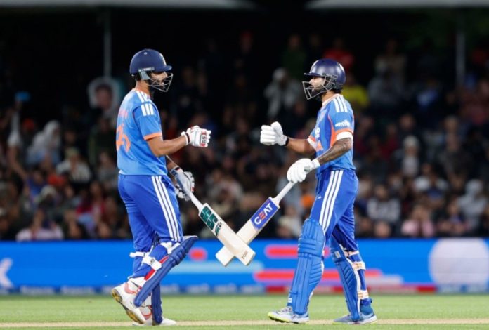 IND vs NZ टी-20 सीरीज : भारत ने पहले टी-20 मैच में न्यूजीलैंड को 4 विकेट से हराया IND vs NZ टी-20 सीरीज : भारत ने पहले टी-20 मैच में न्यूजीलैंड को 4 विकेट से हराया